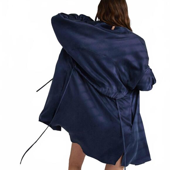 NEW LUNYA washable silk short robe in deep blue